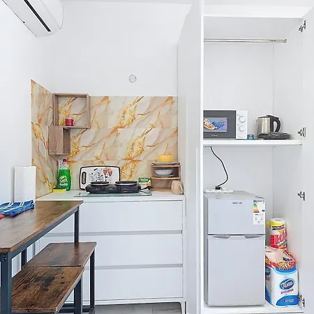 Center Of Malta Bright Studio Apartment * 비르키르카라